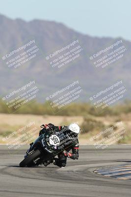 media/Oct-04-2025-CVMA (Sat) [[408bcdd6e4]]/Race 14-500-400-350 Supersport/